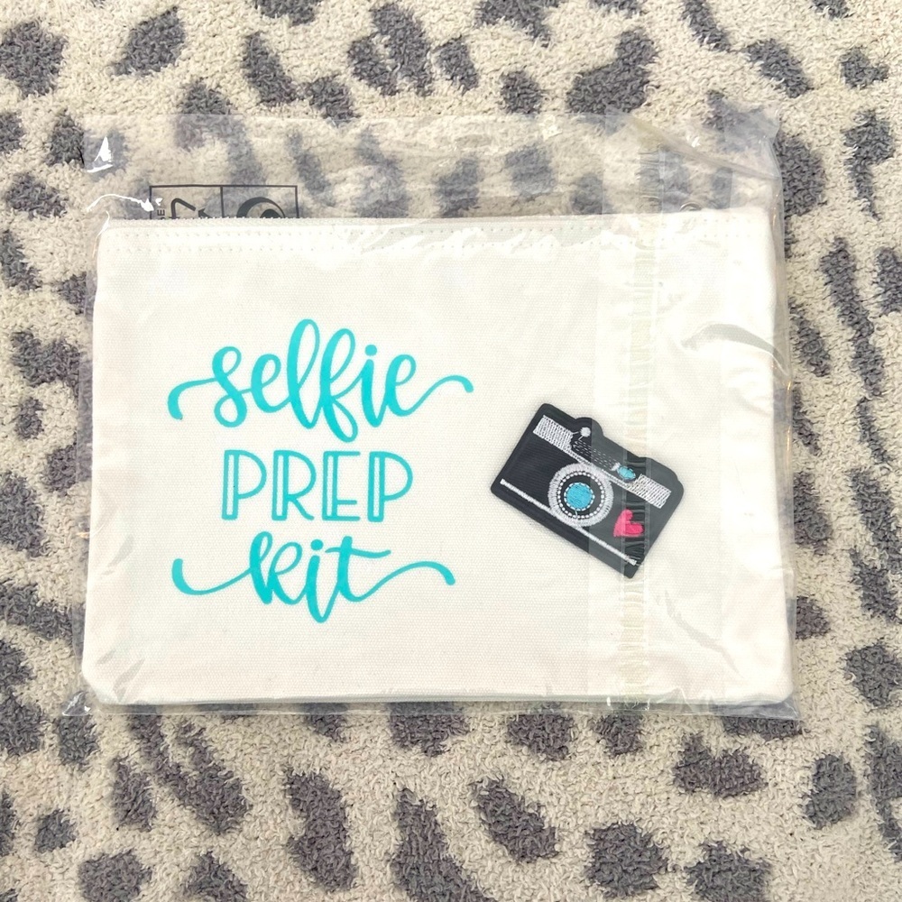 HANDMADE MAKEUP BAG